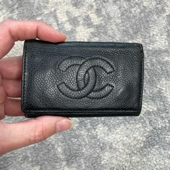 Chanel Caviar Skin Leather Black Keyholder Wallet 6 Row CC Luxury - Picture 1 of 15